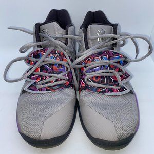 Nike Boys Kyrie 5 AQ2456-001 Atmosphere Gray 5Y